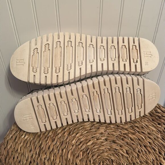 ILSE JACOBSEN WOMEN'S TULIP LEOPARD Print Slip-On Women's Shoes - 38 - Picture 9 of 10